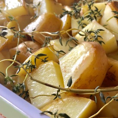 Potatoes with thyme, main dish