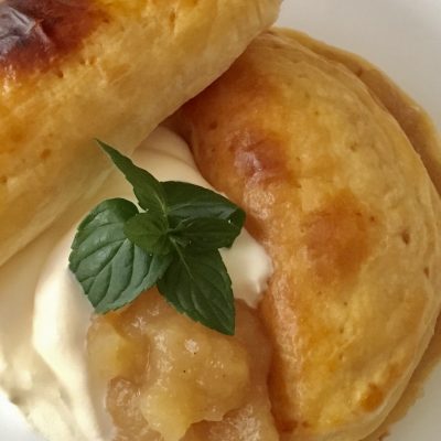 soofoodies puff pastry pockets with apple filling dessert