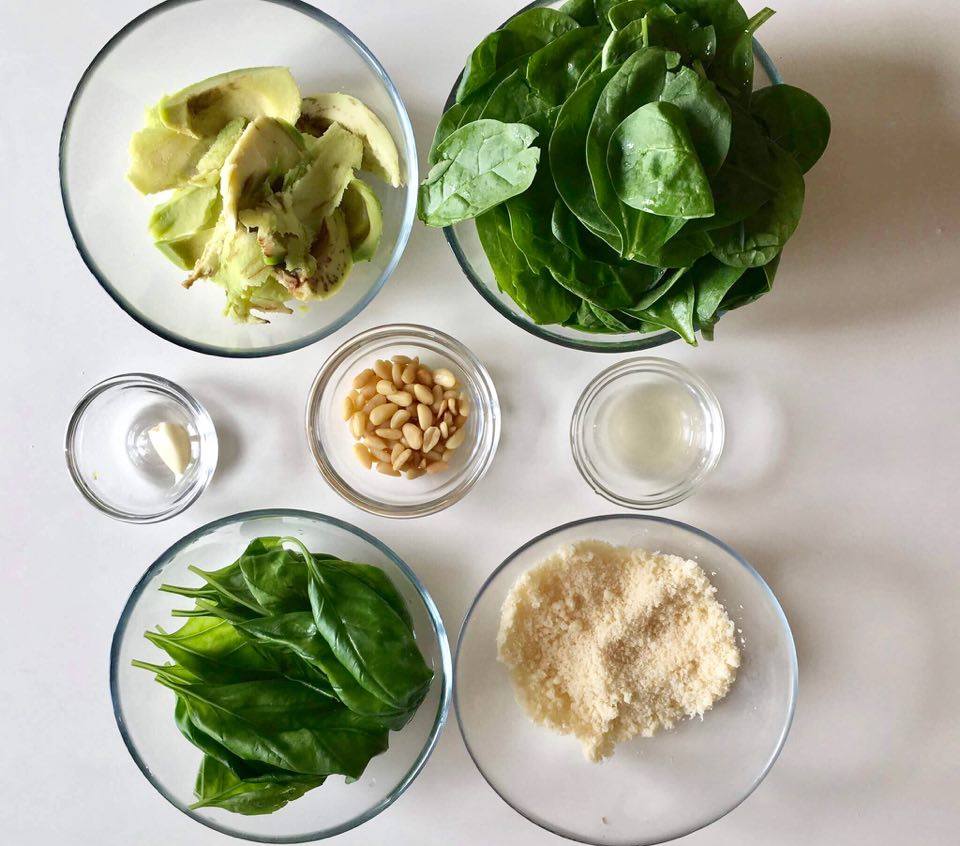 Creamy avocado and spinach pasta - SooFoodies