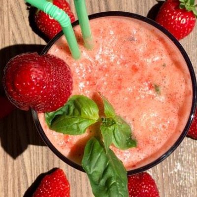 soofoodies strawberry pineapple smoothie quick and easy